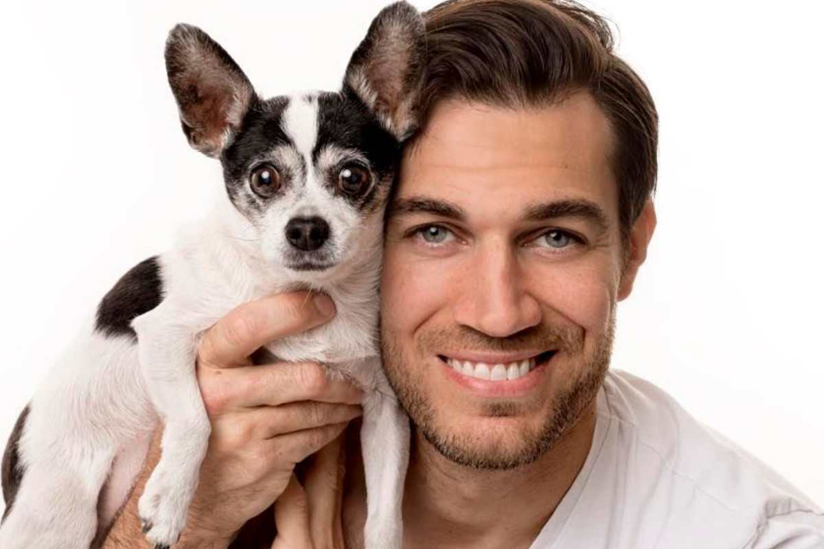 evan antin con un cane