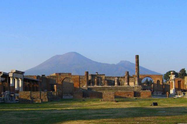 Cosa Succede Se Erutta Il Vesuvio