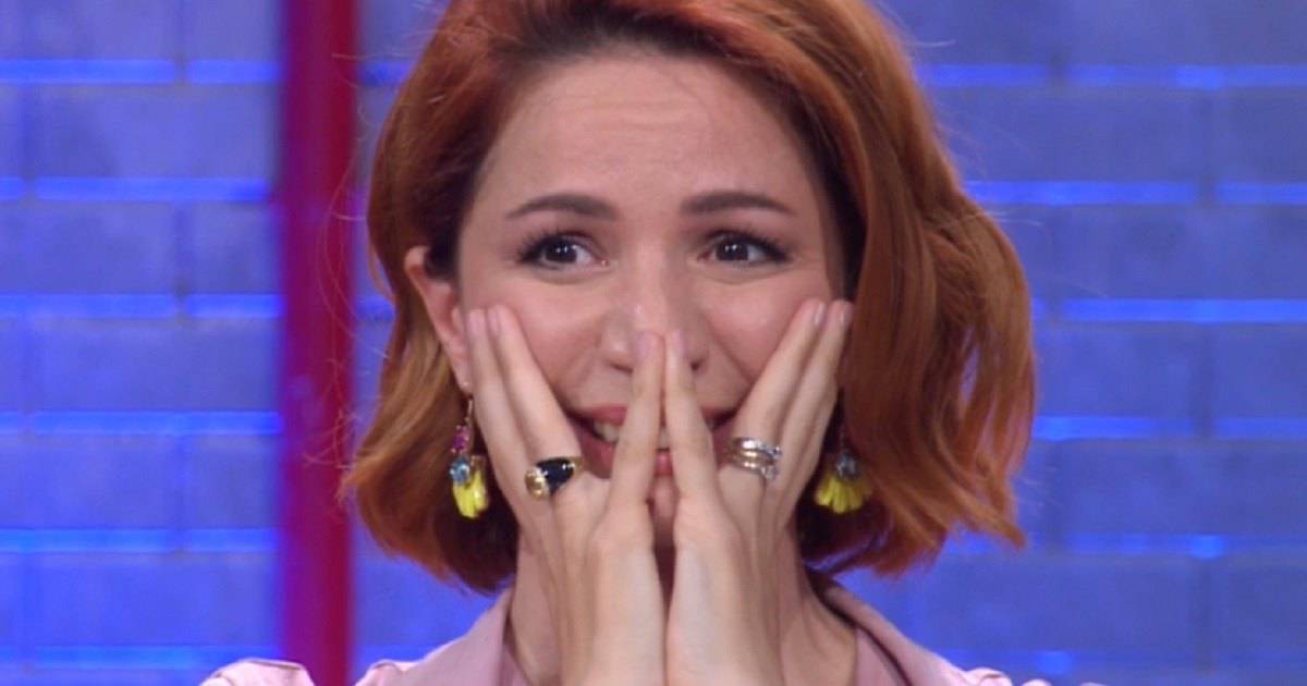 Rettiliana Si Trasforma In Diretta Tv