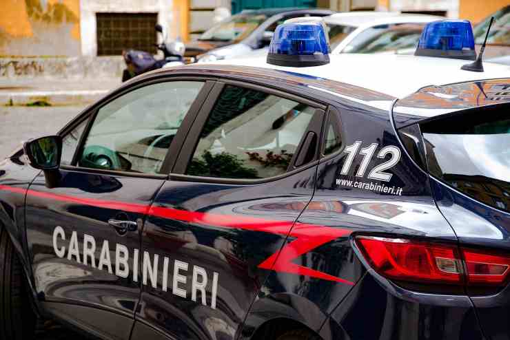 auto dei carabinieri (Foto Pixabay)