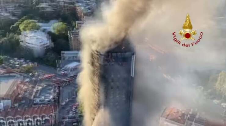 Incendio grattacielo Milano (Screen Video)