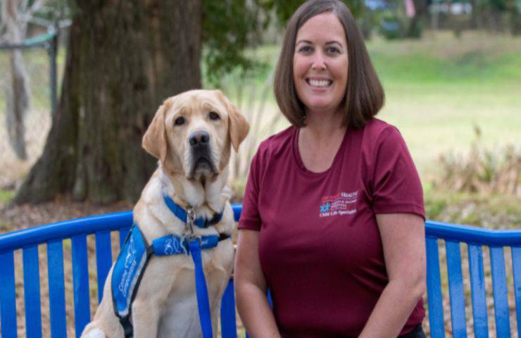 cane trova lavoro ospedale pediatrico Florida video