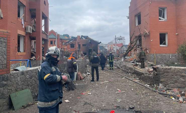 cane fiuta bombardamenti