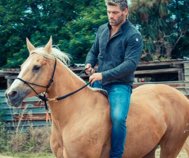 Clemente Russo y su caballo Bionda