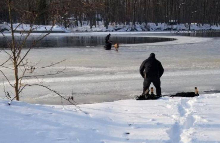 maltempo ghiaccio polizia salvataggio