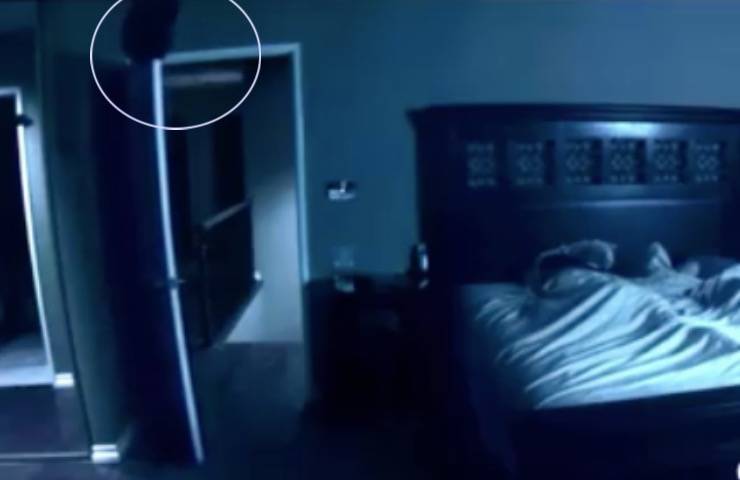 notte casa incubo webcam