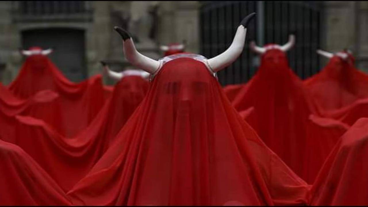 Proteste Contro la Crudeltà sugli Animali per il Festival di San Fermin