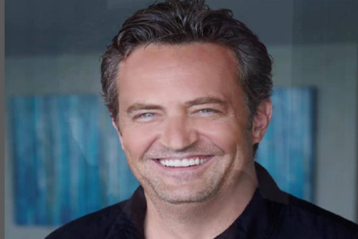 Friends, il cast sconvolto dalla morte di Matthew Perry