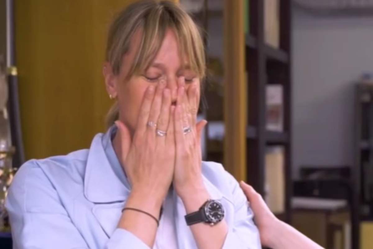 Federica Pellegrini piange