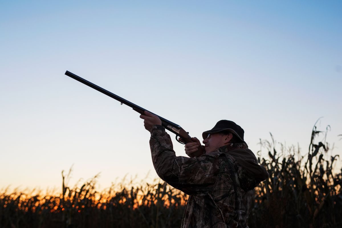 Nuova legge in Italia: arriva la proposta dell’ENPA per l’alcol test per chi va a caccia