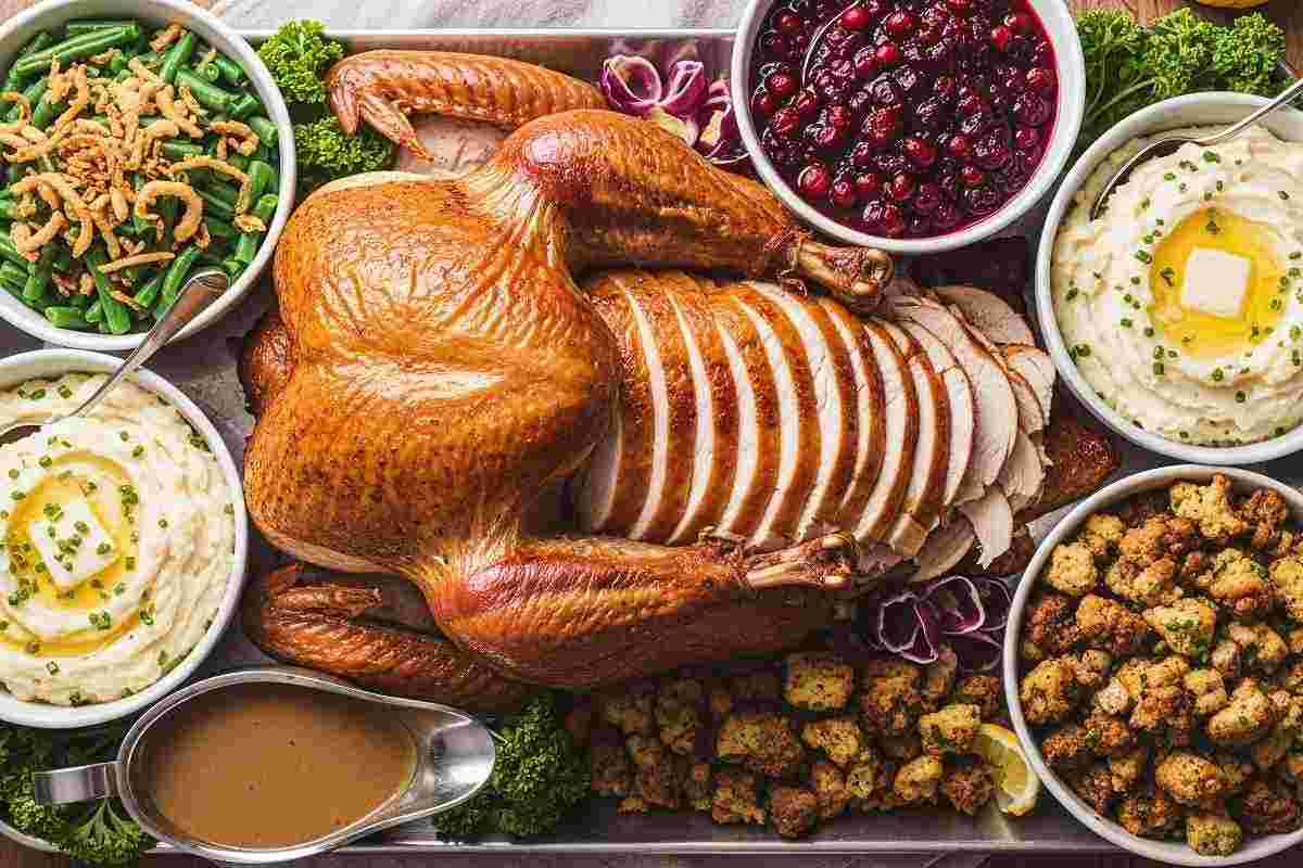 Cena tradizionale del Ringraziamento con tacchino